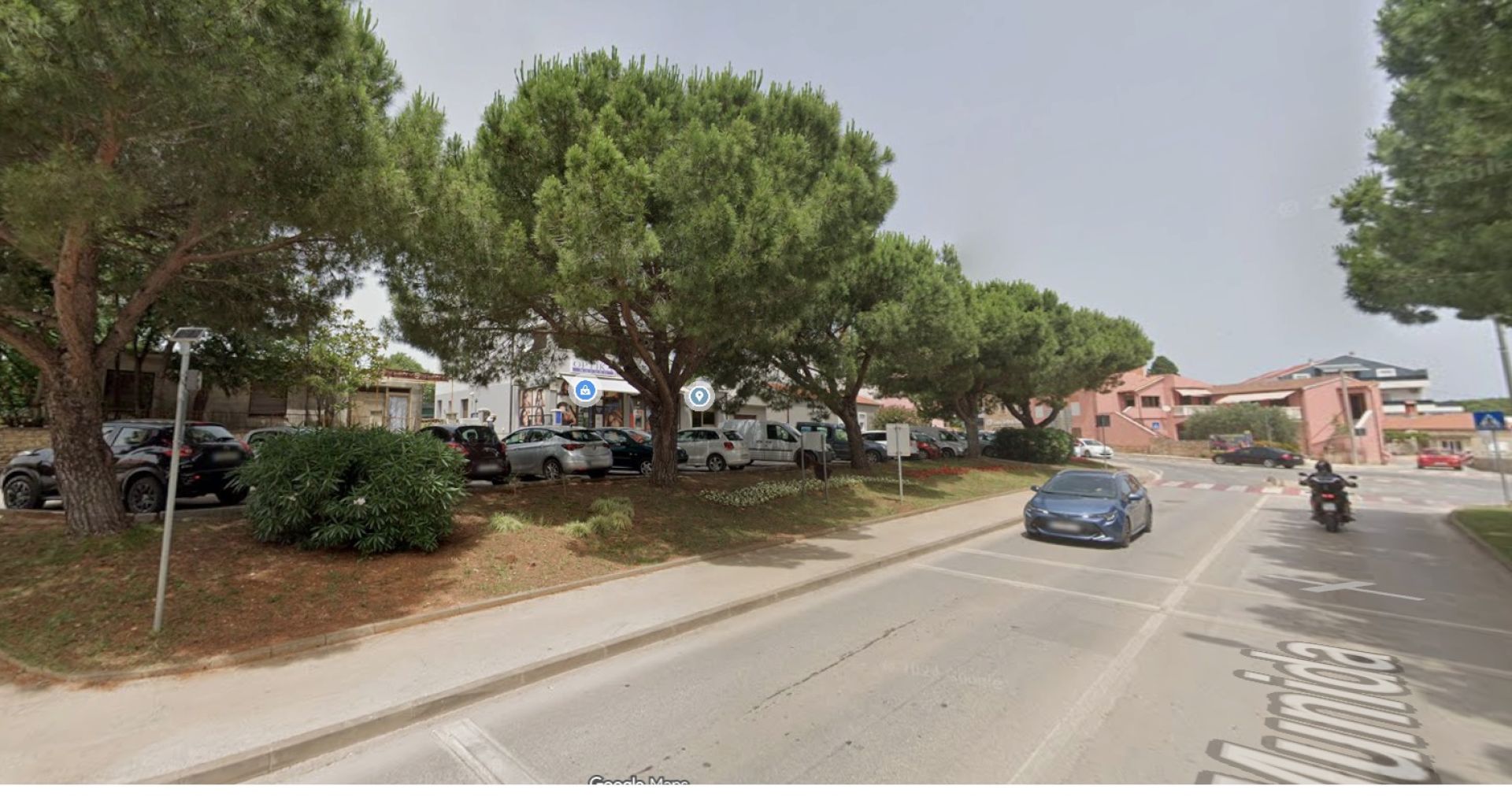 Obavijest o radovima orezivanja stabala na parkiralištu u ulici Munida